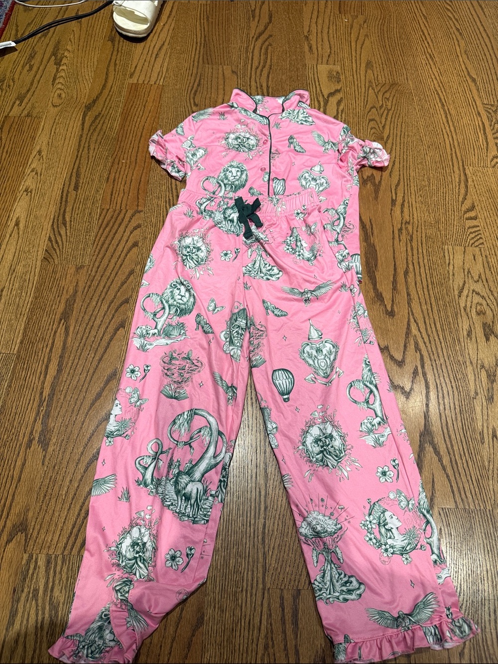 Katie Kime x Wicked Short-Sleeve Pajama Set with Ruffle Trim